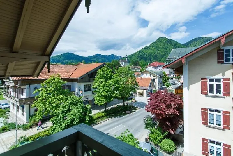 Cafe Chiemgau Und Gaestehaus Ruhpolding 0*,