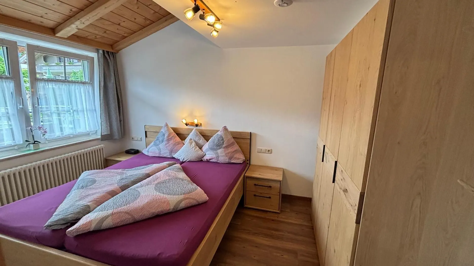 Cafe Chiemgau Und Gaestehaus Ruhpolding Germany